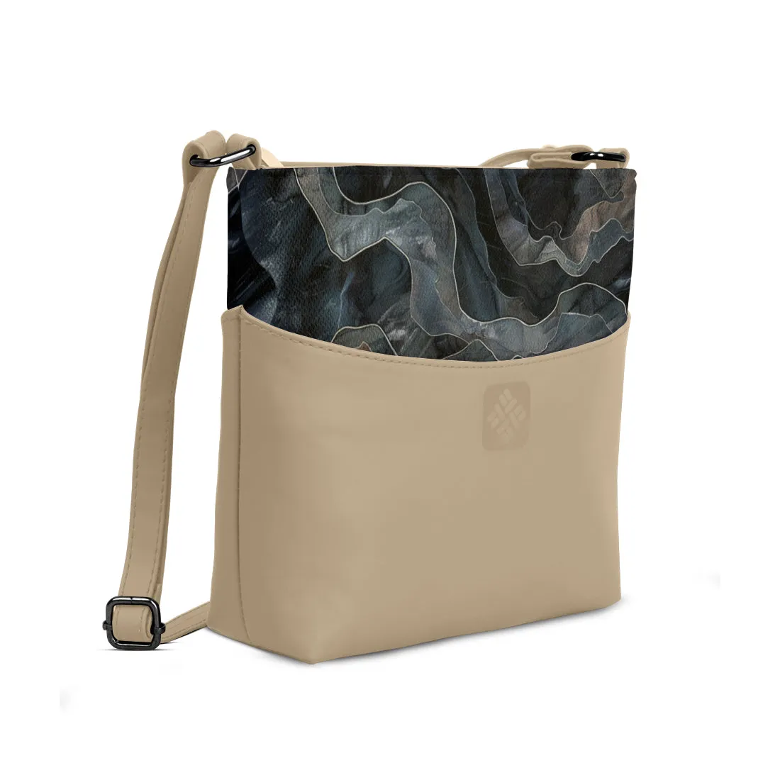 Chic Essentials Crossbody Mystic Waves