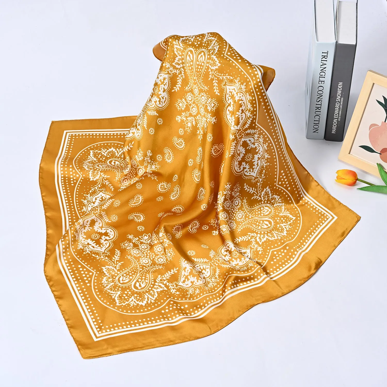 Silky Satin Fashion Cashew Flower Print Bandana Scarf for Women, 70*70cm