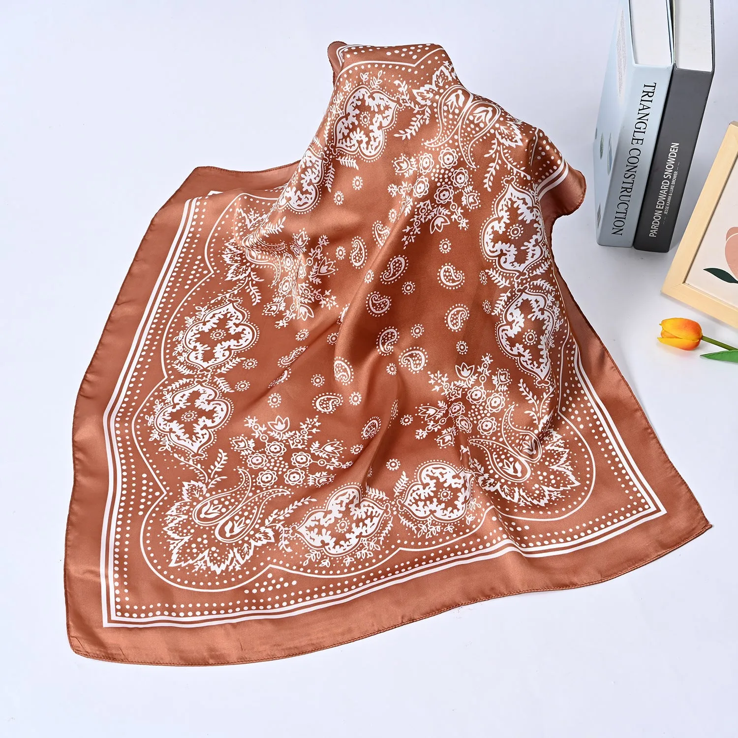 Silky Satin Fashion Cashew Flower Print Bandana Scarf for Women, 70*70cm
