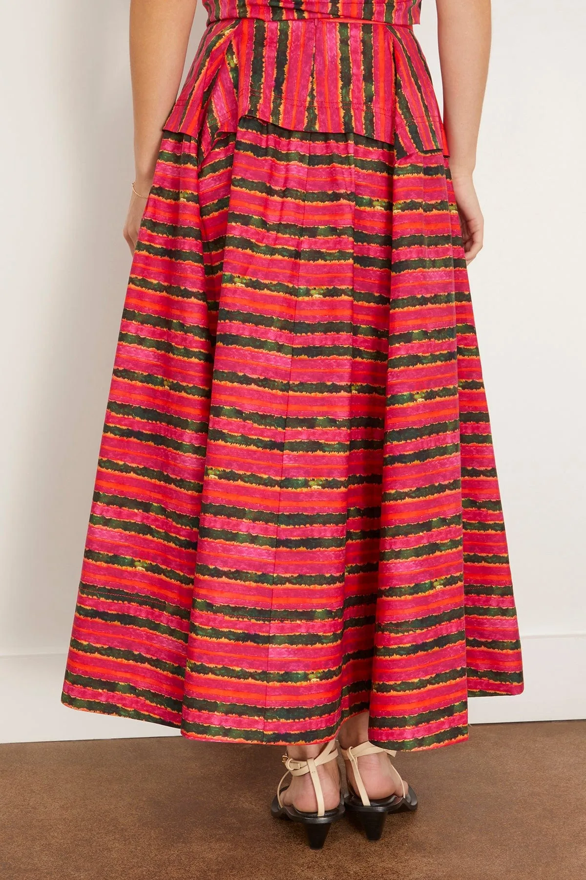 Suanaz Skirt in Fuchsia